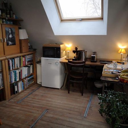 Artistic Loft Apartment With Big Sun Terrace Gent Exterior foto